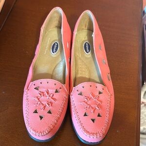 Dr. Scholl's Pink Moccasin Shoes with Perforated Design. Brand new.